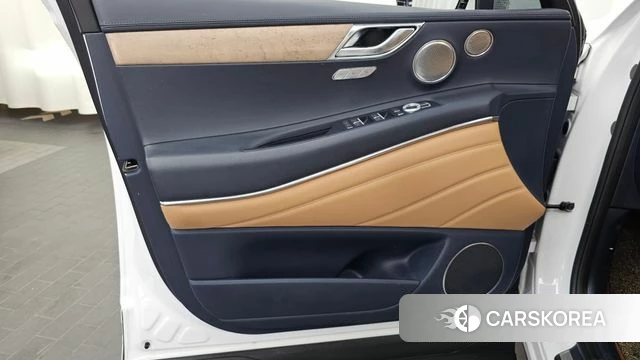Genesis GV80 id 5028664 из Кореи 16