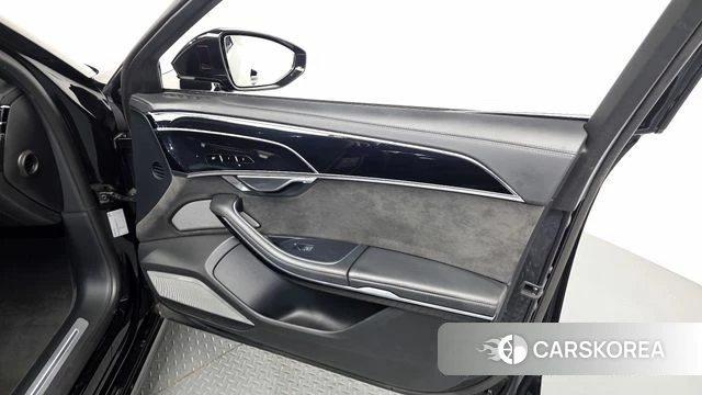 Audi A8 (D5) id 5022870 из Кореи 16
