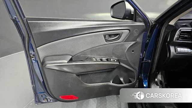 Ssangyong Berry New Tivoli id 4992731 из Кореи 16