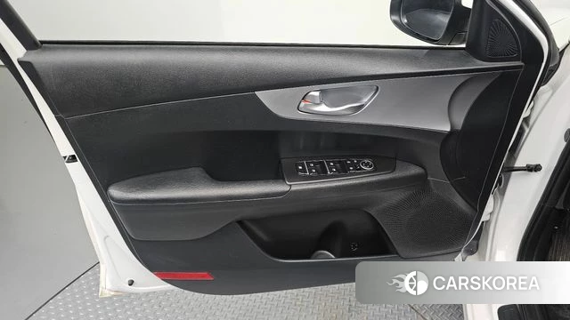 Kia The New K3 2nd generation id 4661346 из Кореи 16