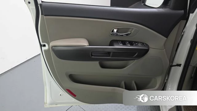 Kia The New Carnival id 4998689 из Кореи 16