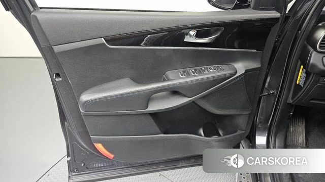Kia The New Sorento id 4937616 из Кореи 16