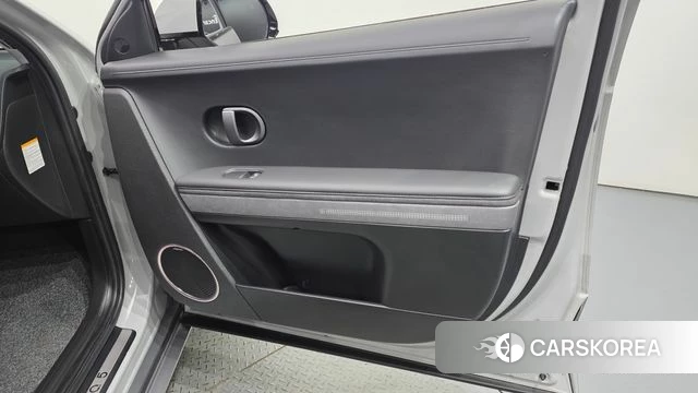 Hyundai The New Ionic 5 id 4980405 из Кореи 16
