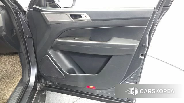 Ssangyong Rexton Sports id 4998714 из Кореи 16