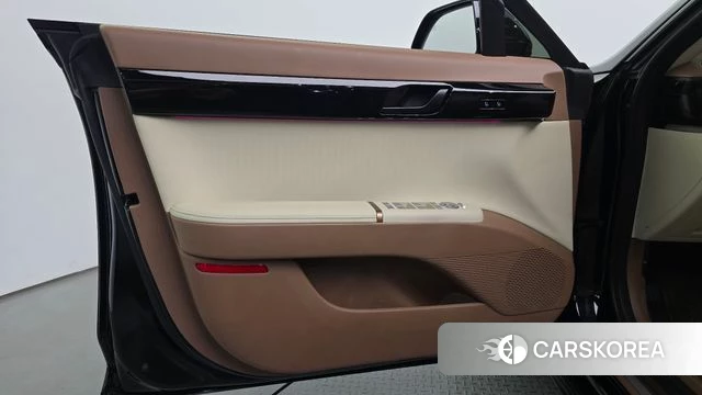 Hyundai Grandeur Hybrid (GN7) id 4964546 из Кореи 16