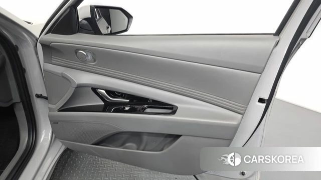 Hyundai The New Avante (CN7) id 4957444 из Кореи 16