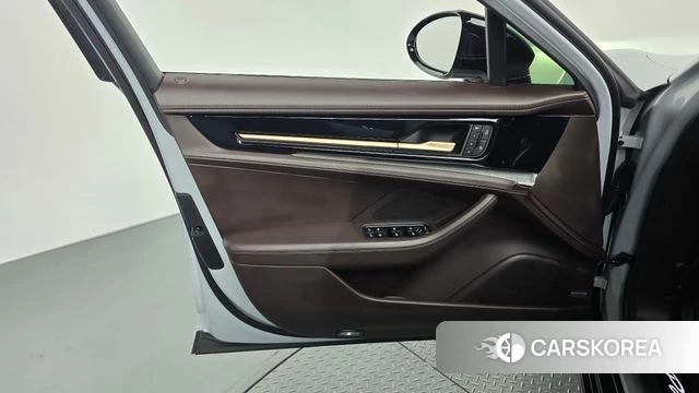 Porsche Panamera (976) id 4990470 из Кореи 16