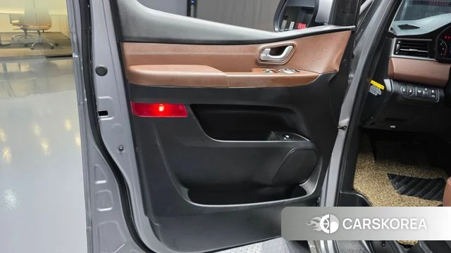 Hyundai The New Grand Starex id 5023634 из Кореи 16