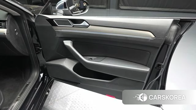 Volkswagen Arteon id 4937377 из Кореи 16