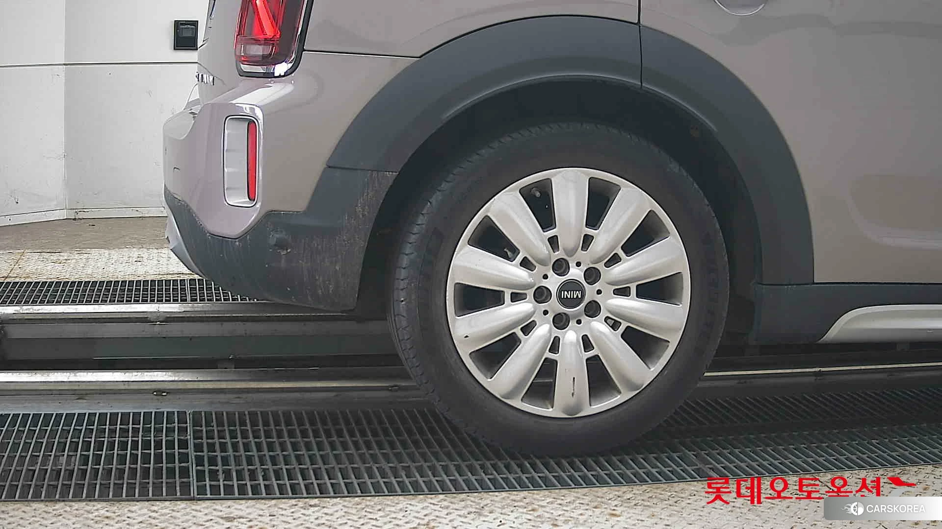 BMW MINI Cooper D Countryman ALL4 id 4984744 из Кореи 16