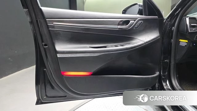 Hyundai Grandeur IG id 5018765 из Кореи 16