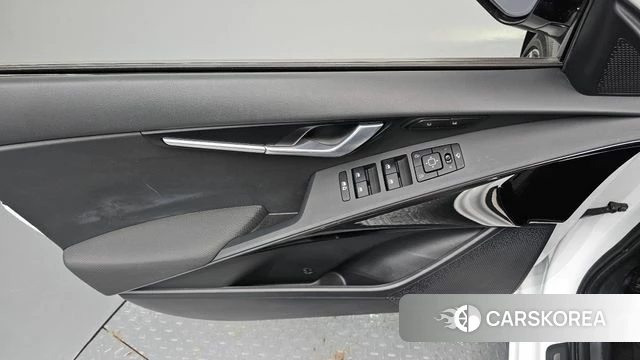Kia Di Ol Nu Niro id 5046460 из Кореи 16