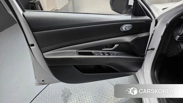 Hyundai Avante Hybrid (CN7) id 4975843 из Кореи 16