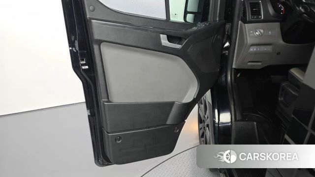 Hyundai Solati id 4952132 из Кореи 16