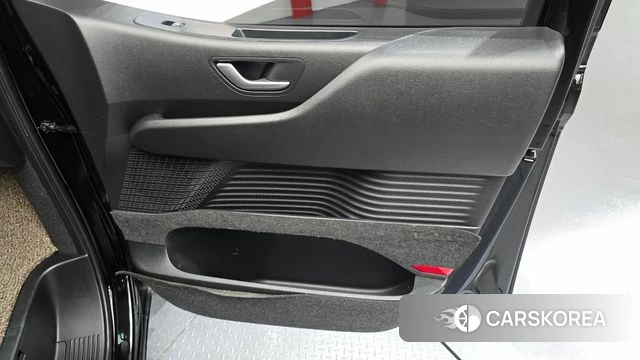Hyundai Staria id 4725847 из Кореи 16