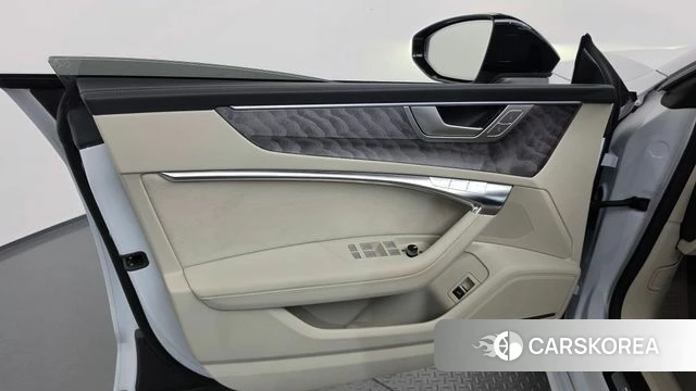 Audi A7 (4K) id 4985048 из Кореи 16