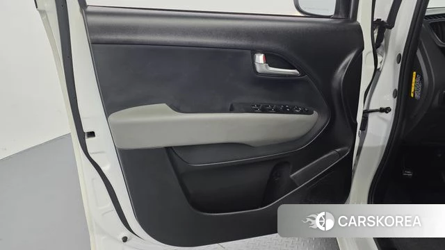 Kia The New Kia Ray id 4701479 из Кореи 16