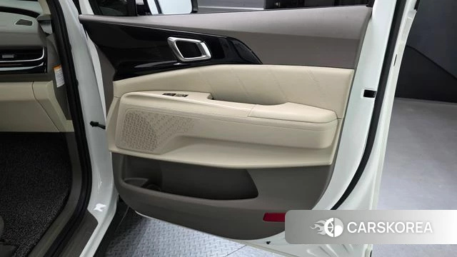 Kia The New Carnival 4th Generation id 5026636 из Кореи 16