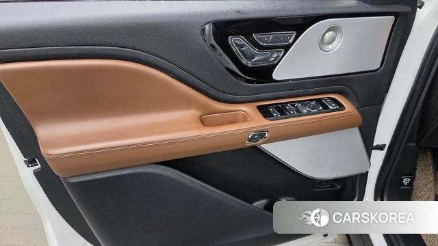 Lincoln Aviator 2nd generation id 5022287 из Кореи 16