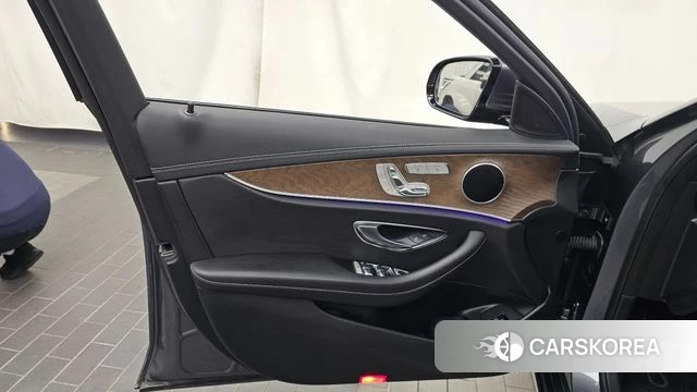 Mercedes-Benz E-Class W213 id 5053364 из Кореи 16