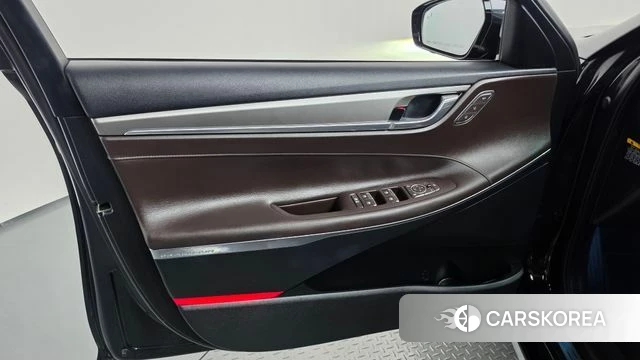 Hyundai The New Grandeur IG id 5018391 из Кореи 16
