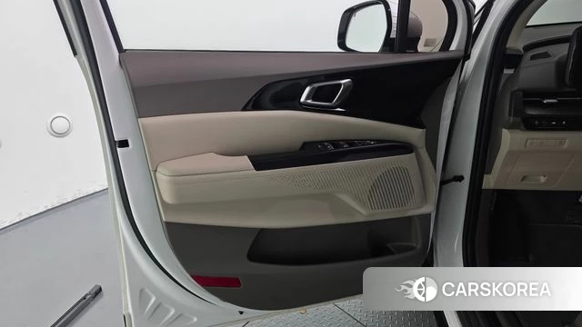 Kia Carnival 4th generation id 5034671 из Кореи 16