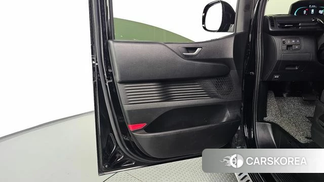 Hyundai Staria id 4957370 из Кореи 16