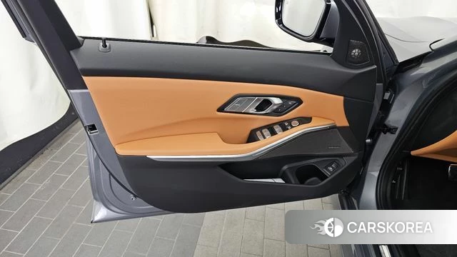 BMW 3 Series (G20) id 4990217 из Кореи 16