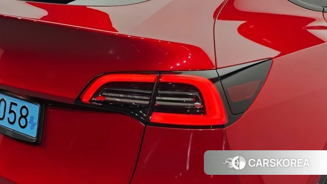 Tesla Model Y id 5034598 из Кореи 16