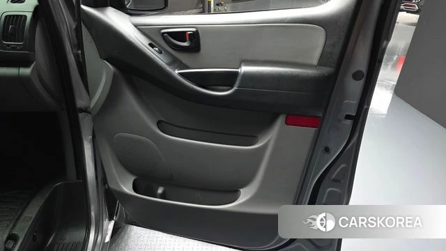 Hyundai The New Grand Starex id 4988516 из Кореи 16