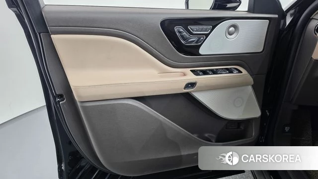 Lincoln Aviator 2nd generation id 5013088 из Кореи 16