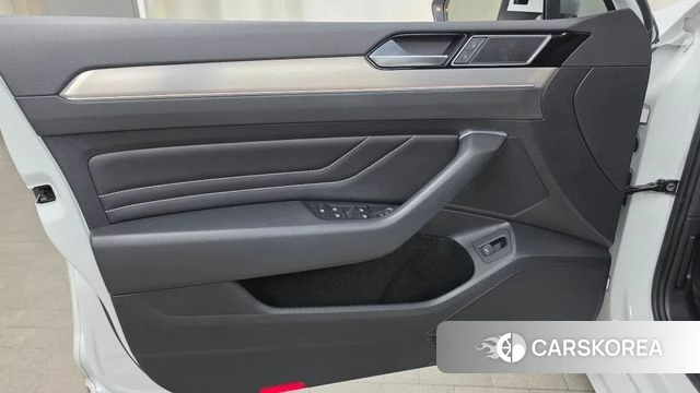 Volkswagen Passat GT (B8) id 4959269 из Кореи 16