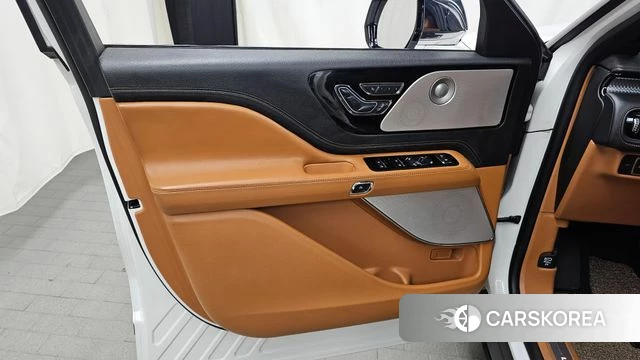 Lincoln Aviator 2nd generation id 4966663 из Кореи 16