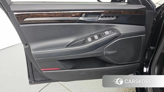 Genesis G90 id 5054079 из Кореи 16