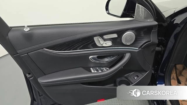 Mercedes-Benz E-Class W213 id 5053832 из Кореи 16