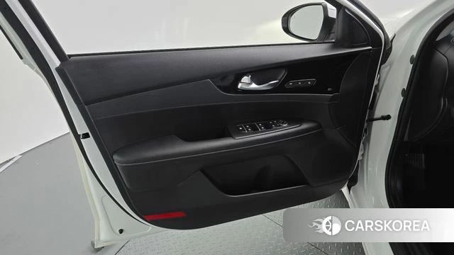 Kia The New K3 2nd generation id 4981809 из Кореи 16