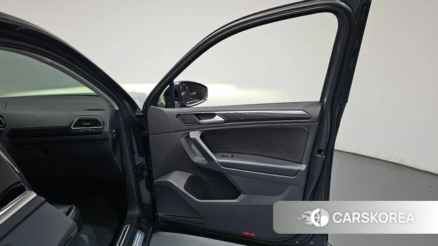 Volkswagen Tiguan second Generation id 4986890 из Кореи 16
