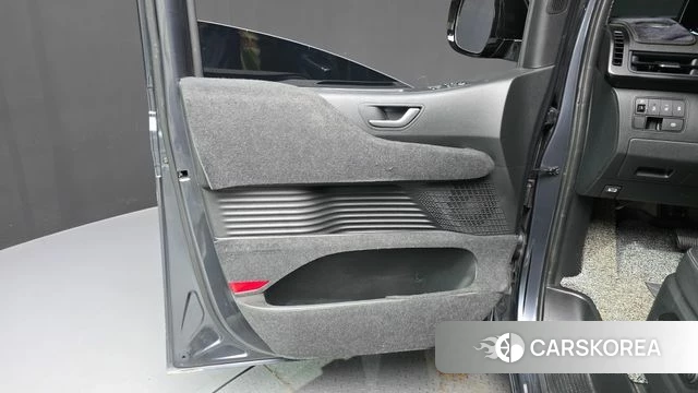 Hyundai Staria id 4650022 из Кореи 16