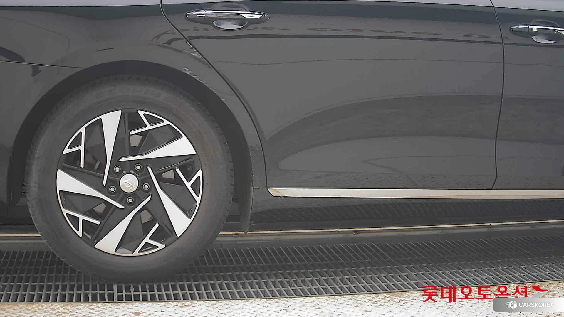 Hyundai Grandeur Hybrid id 4990084 из Кореи 16