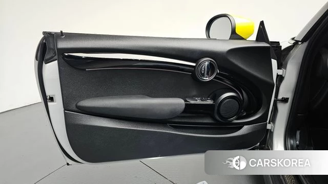 Mini Cooper Electric id 4899206 из Кореи 16