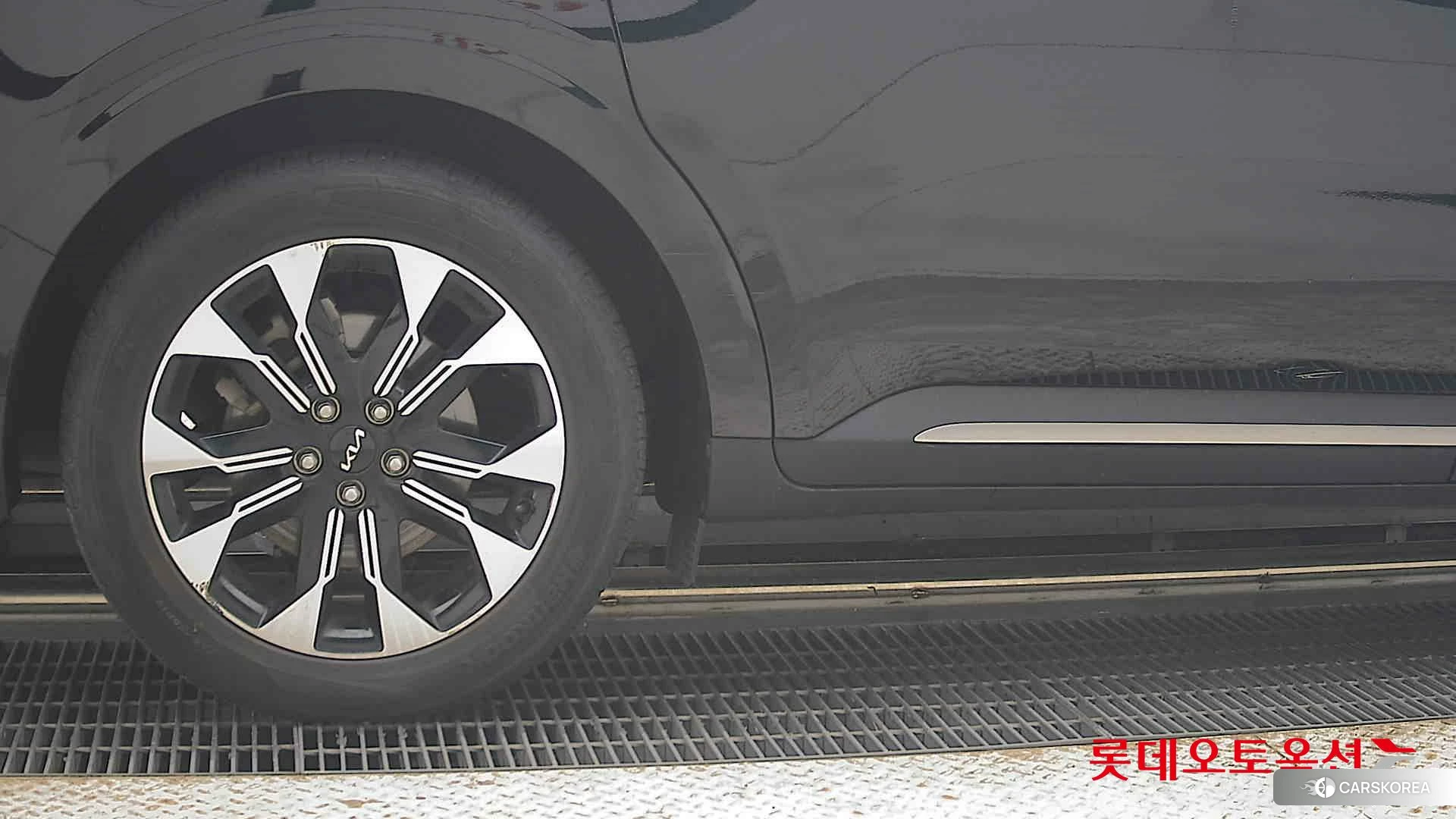 Kia Carnival Limousine id 4984669 из Кореи 16