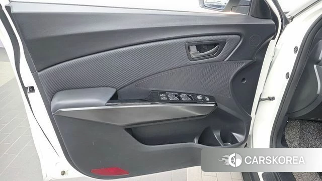 Ssangyong Berry New Tivoli id 5018192 из Кореи 16
