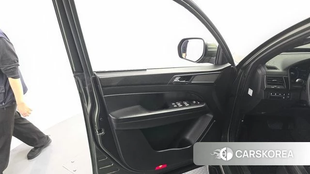 Ssangyong The New Rexton Sports Cannes id 5040278 из Кореи 16
