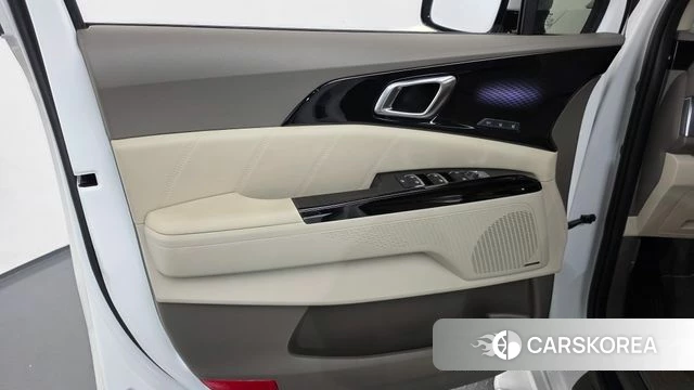 Kia Carnival 4th generation id 4985608 из Кореи 16
