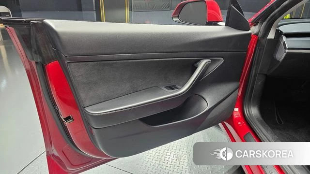 Tesla Model 3 id 4662120 из Кореи 16