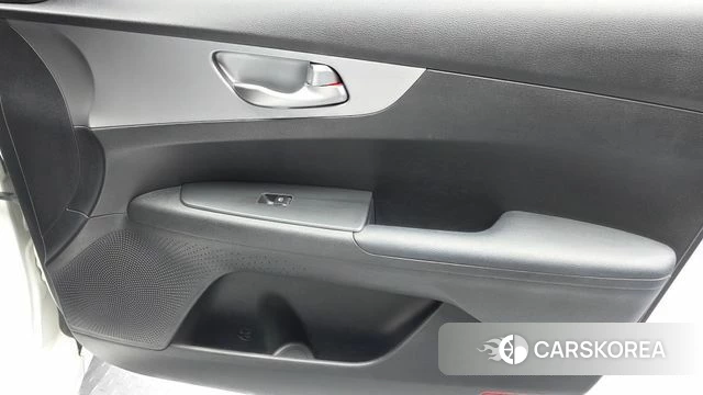 Kia The New K3 2nd generation id 4835707 из Кореи 16