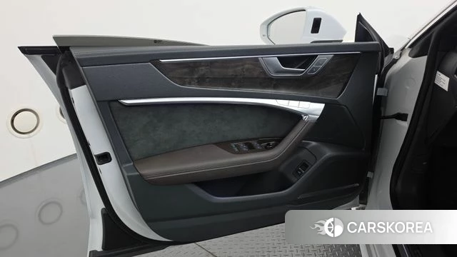 Audi A7 (4K) id 4923471 из Кореи 16