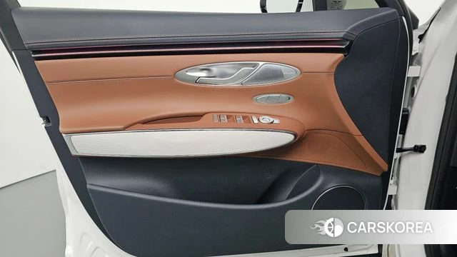 Genesis GV70 id 5001758 из Кореи 16
