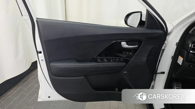 Kia Niro EV id 4997651 из Кореи 16