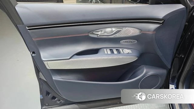 Genesis GV70 id 5011911 из Кореи 16